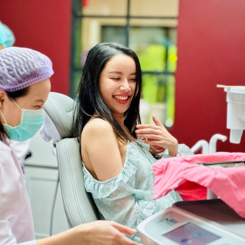 โปรโมชั่นฟอกสีฟัน 4 ฟอกสีฟัน ที่ La Posh Dental Clinic